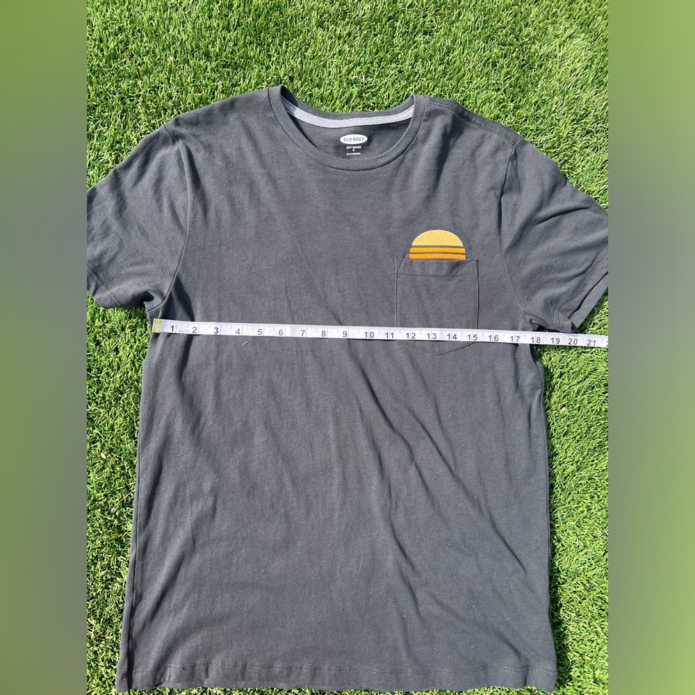 Old navy soft pocket tee